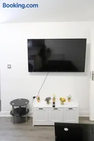 The Apartment - Image 4