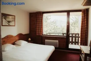 Hotel Les Sittelles La Plagne Montalbert - Image 2