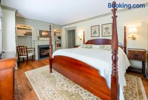 Hannum House - Image 3