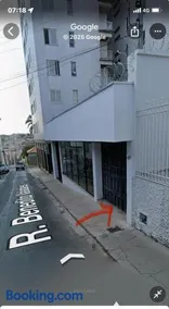 1Kitnet ao lado da Praça Augusto Silva - Image 4