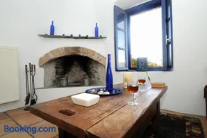 Sfendoni House - Image 5