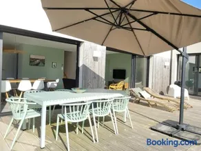 Jolie Maison avec piscine intérieure à 5 minutes des plages - Image 3