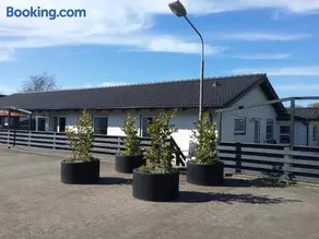 Hals Hotel ferielejlighed - Image 1
