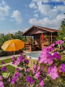 Cottage La Sierra with JACUZZI - Image 2