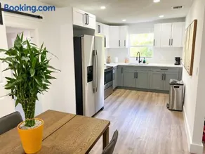 New 3Bedroom 2Bathroom Private Home - Image 4