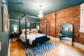 Docs Place Historic Jewel In Downtown Flagstaff Sophisticated Elegance - Image 2