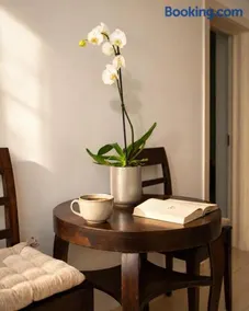 Grape&Wine Guesthouse - Image 1