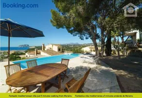 Villa con giardino, griglia e piscina privata - Image 2
