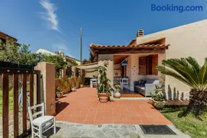 Solanas Golden Nest, 300 mt from the beach - Image 4