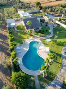 USCIGLIO - Rooms & Pool - Image 1