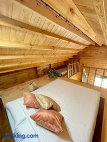 Mountain Eco Shelter 3 - Image 3