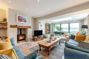 4 Bed in West Down oc-32588 - Image 2