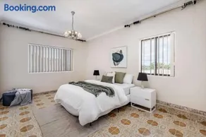 Comfortable House-shared accommodation - Image 2