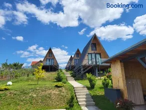 CAVO VILLAGE- Cabins Rental Băile 1 Mai - Image 3