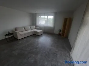 Zimmer 1, Haus der Begegnung - Image 3
