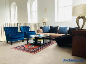 East View House Stylish Dog-Friendly Converted Chapel in Middleton in Teesdale Sleeps 8 - Image 2