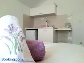 Studio Apartments Regina - Image 5