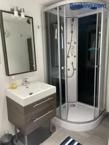 Loft exceptionnel à Wépion avec jacuzzi extérieur l été et cabine infrarouge - Image 5