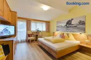 Stockingers Guest House - Image 5