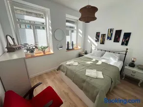 Art Spot Łomża, apartament w kamienicy - Image 1