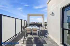Luxury 3BR Penthouse & Huge Terrace & 2 Parking - Image 2