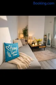 Three-Bedroom House Perfect for Contractors and Small Groups, sleeps 5 people in Durham - Image 4