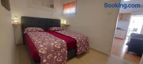 Ema & Sea Apartment's - Image 2