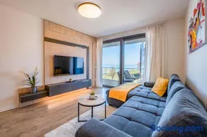MyFlat Coral Beach Apartment - Image 1