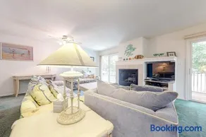 Sea Colony Tennis --- 55026 Pine Lake Dr - Image 2