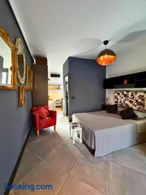 Urban District Madrid Loft - Image 1