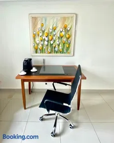 Special Flat Alto Padrão em Hotel na melhor Localização - Image 3