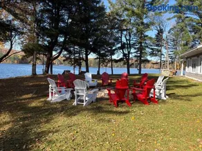 Sunshine Lake Estate Multi Chalet Property - Image 4