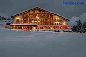 Hotel & Chalet Montana - Image 4