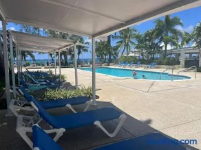 The Pod, access to Pool & Beach Club, Sunset Crest - Image 4