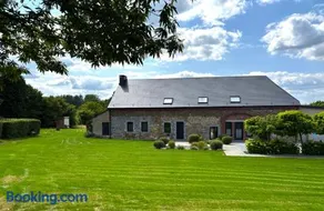 Exceptional Villa - Rural Charm - Image 2