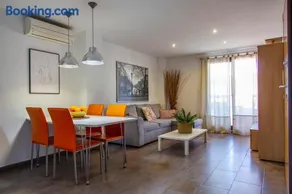 Apartamento a 50 metros de la playa, Luminoso y acogedor - Image 1