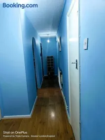 London's B& B - Image 3