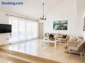 3 bedroom Penthouse in Sotogrande Puerto Deportivo - Image 1