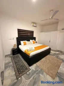 Groove Vacation Homes - Image 5
