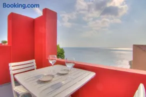 Studio in the Red Wall building by Ricardo Bofill - MURALLA ROJA - Image 1