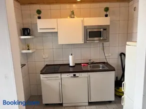 Steffies Apartment two - Image 4