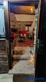 Το Πέτρινο Σπιτάκι - Image 2