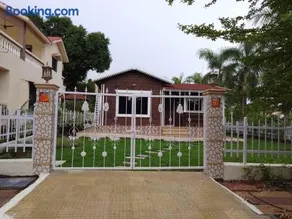 WoodnStone -Lakde ka Bunglow - Image 4