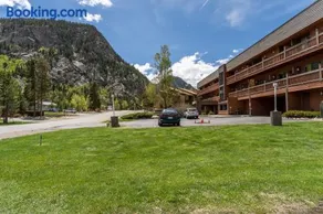 Cedar Lodge 212 - Image 3