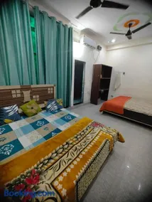 Shyama Guest House - Image 5
