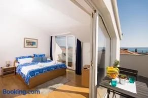 Marko Apartments - Image 2