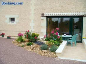 Maison charmante en campagne à Mouterre-Silly, Jardin, Terrasse. - Image 4