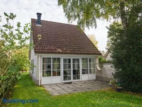 Holiday home with terrace & garden | Dogs allowed - Image 2