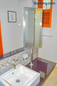Watergate Bolgoda Hotel - Image 4