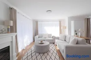 Abbey House - 3BR/sleeps 8 - South Leura - Image 1